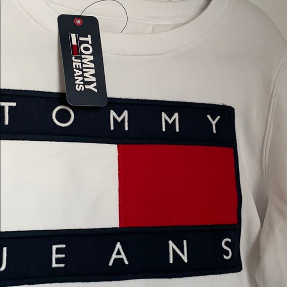 TH Tommy Hilfiger embroidered flag white sweatshir - Picture 4 of 8